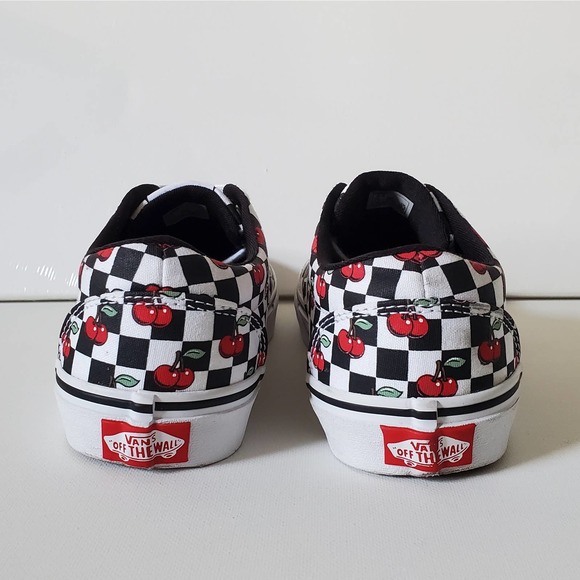 ❌️Sold❌️ VANS Doheny Cherry Checkerboard Skate Shoes US Size 4.5 - Picture 6 of 8